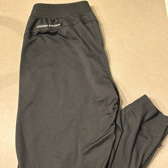 Size Large Black Under Armour sweat pants - Picture 4 of 5